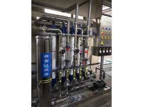 軟化水設備 施工案例